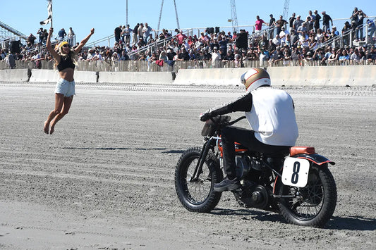Night of Troglodytes Opens The Race of Gentlemen 2025